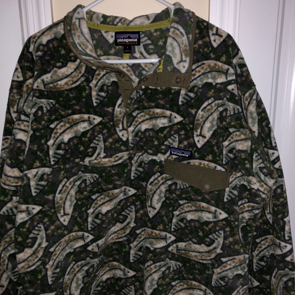 Patagonia Synchilla Snap-T Pullover Trout print